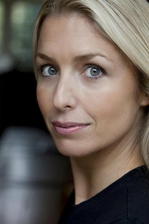 Louise Travis